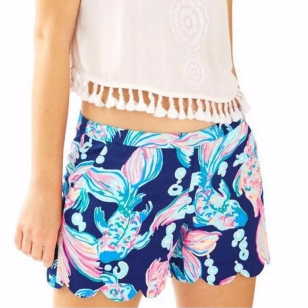 Lilly Pulitzer Magnolia Going Coastal Scalloped Shorts